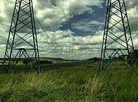 Surealistická série: Vysoké napětí